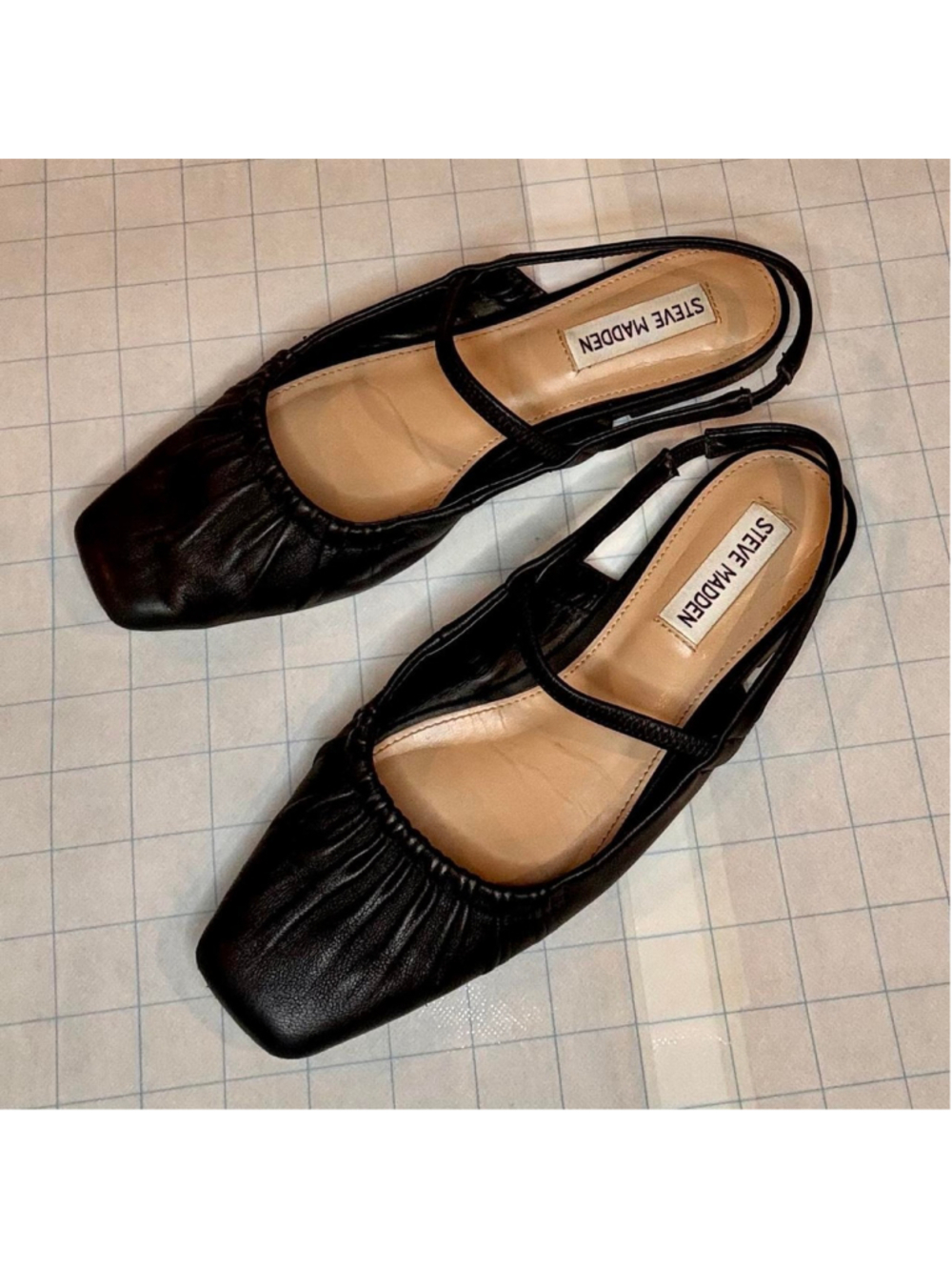 Steve Madden size 7 black leather ballet flats with square toe and slingback